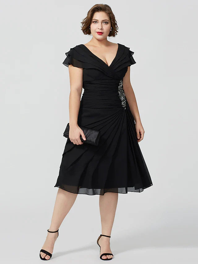 Wholesale A-Line Mother of the Bride Dress Plus Size Elegant Sexy V Neck Knee Length Chiffon Short Sleeve No with Beading Tiered